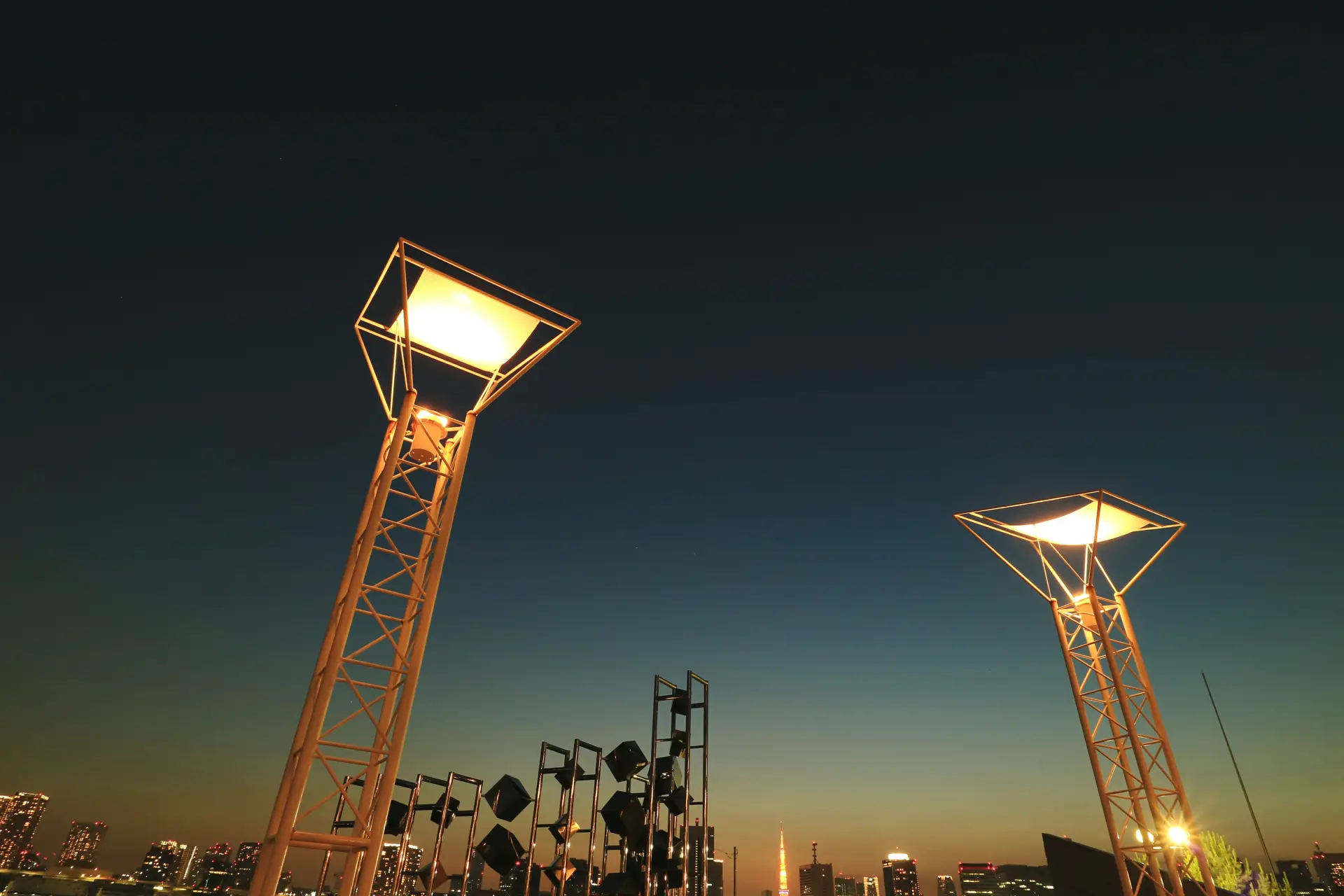 Lighting Tower Hire Near Me