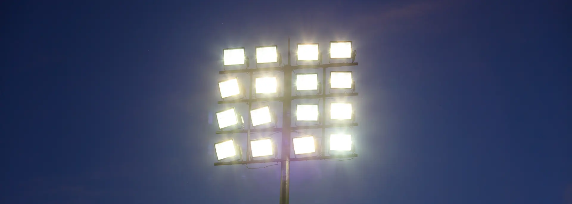 Top Reasons Every Building Site Needs Lighting Towers